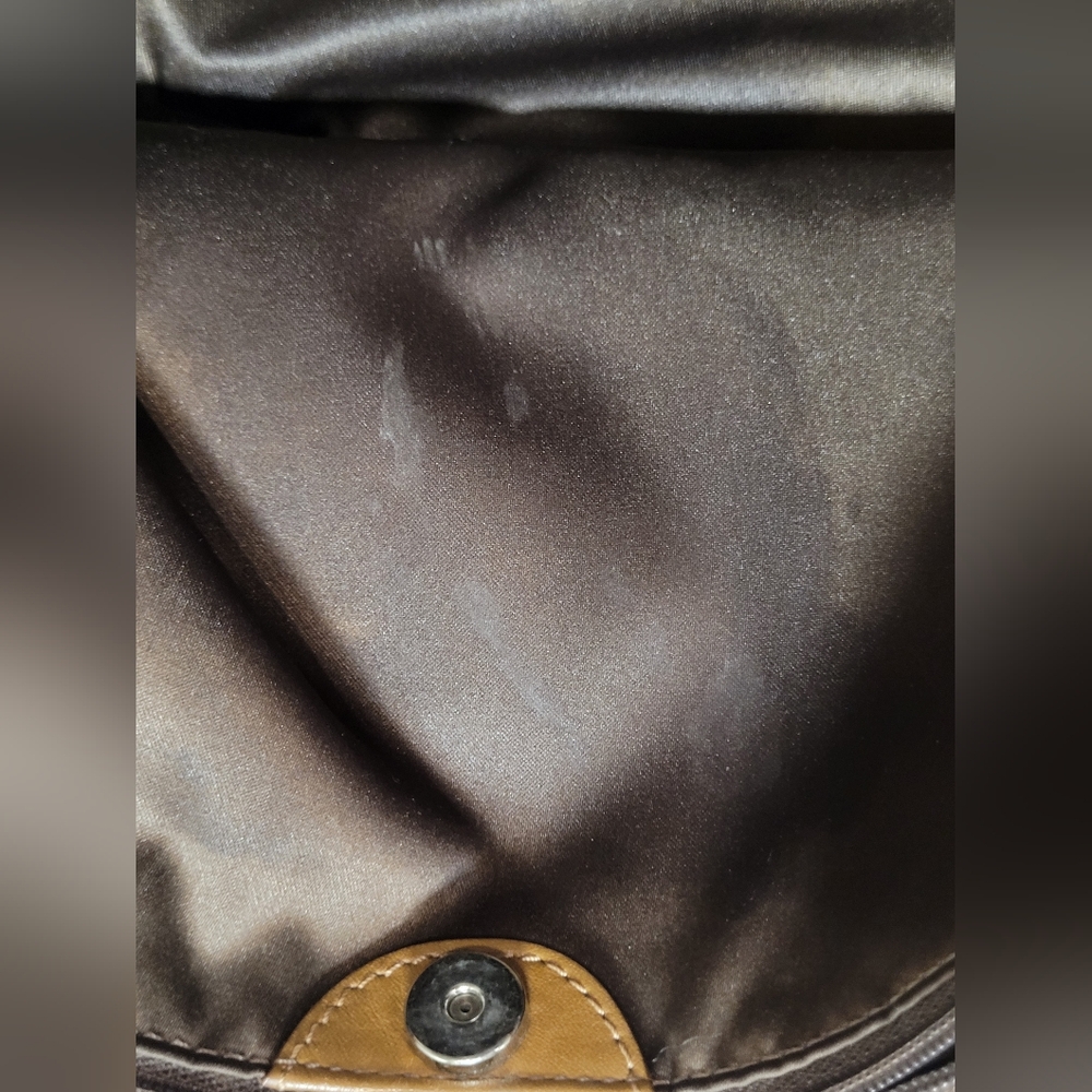 Coach White and Brown Leather Shoulder Bag - Picture 10 of 13